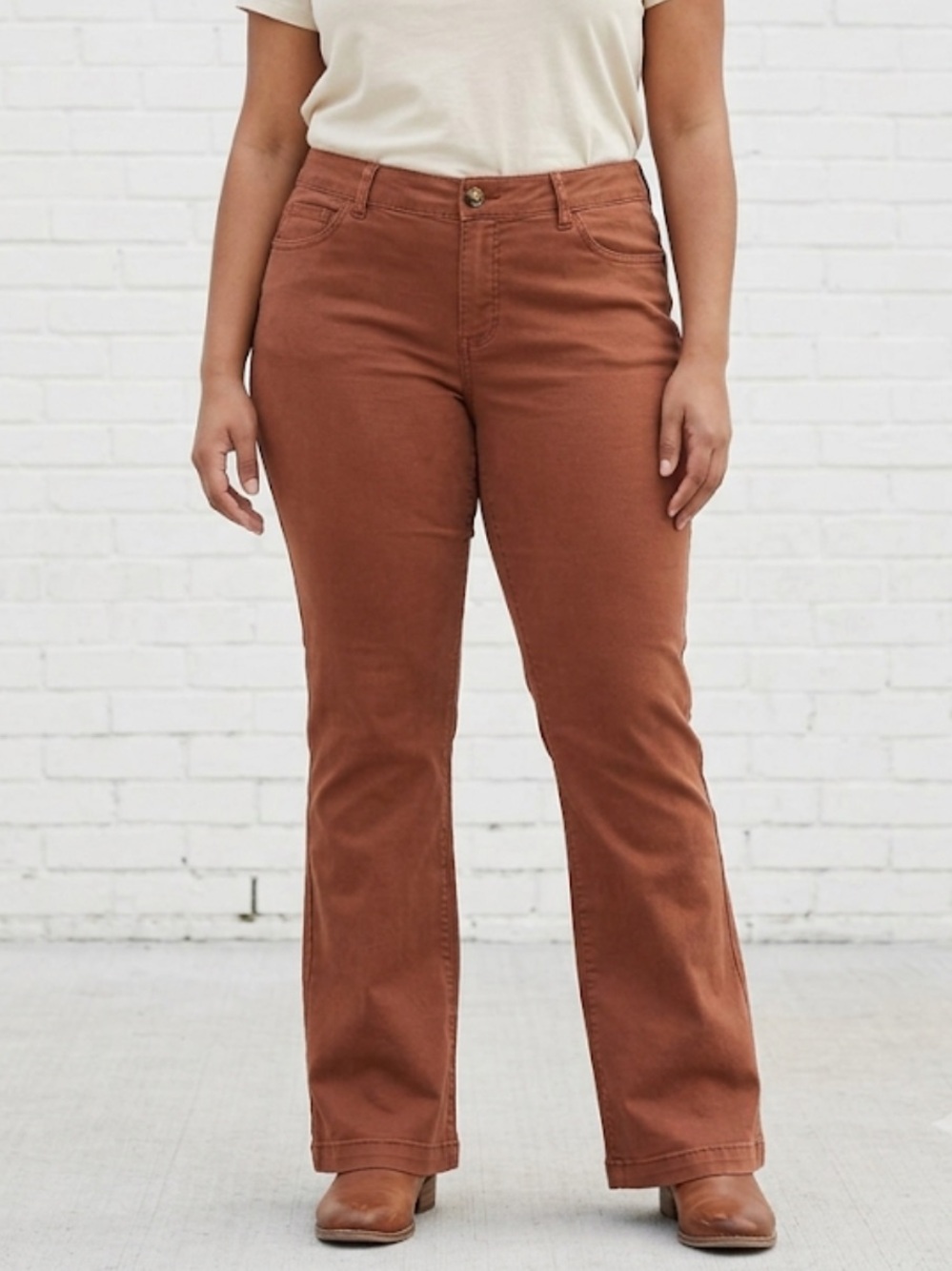 American Eagle Brown Bootcut Jeans – Size 14 | 90s Revival | Earth‑Tone Denim